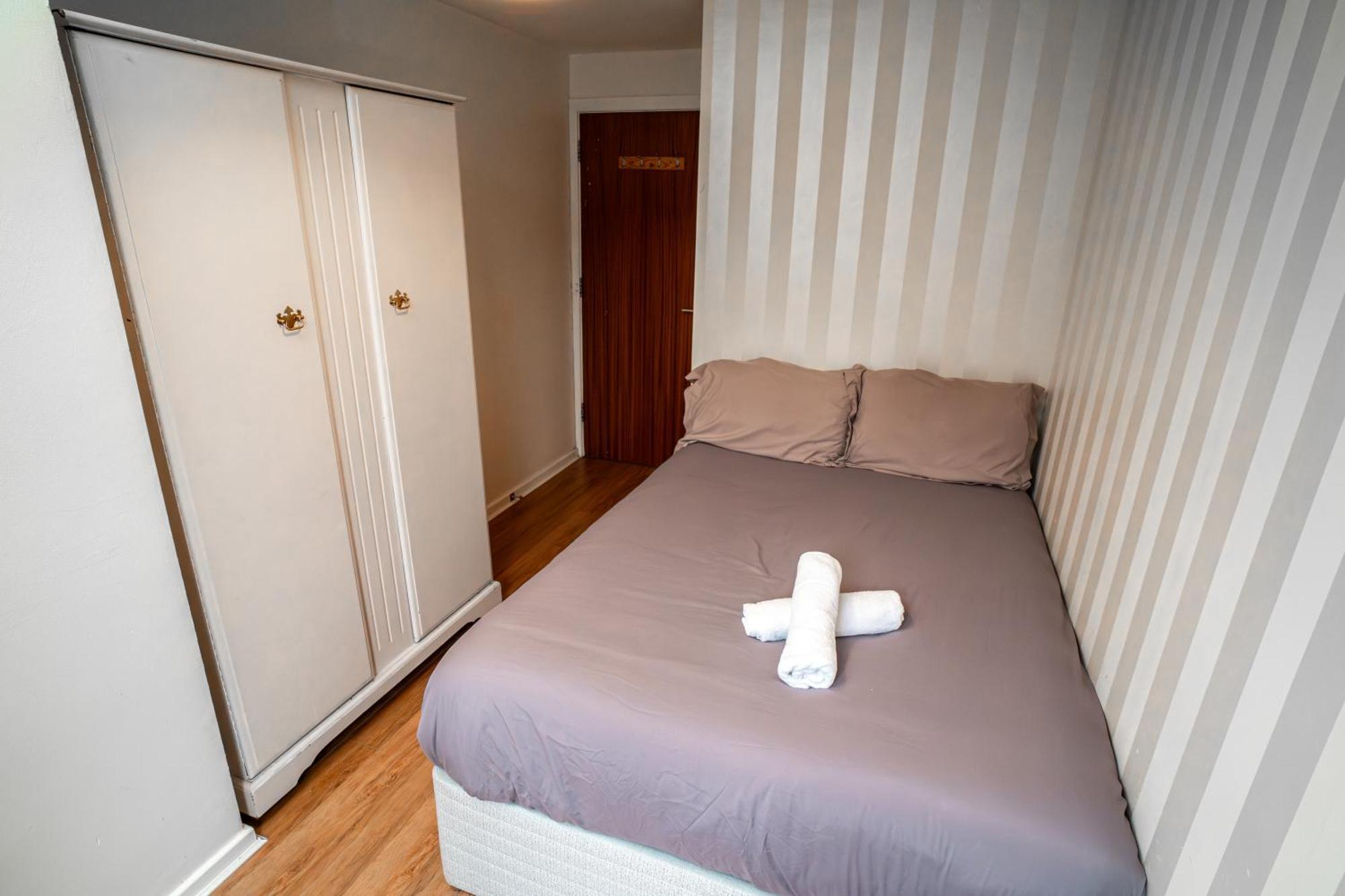 3 Bedroom Central Apartment In Belfast City Centre Esterno foto