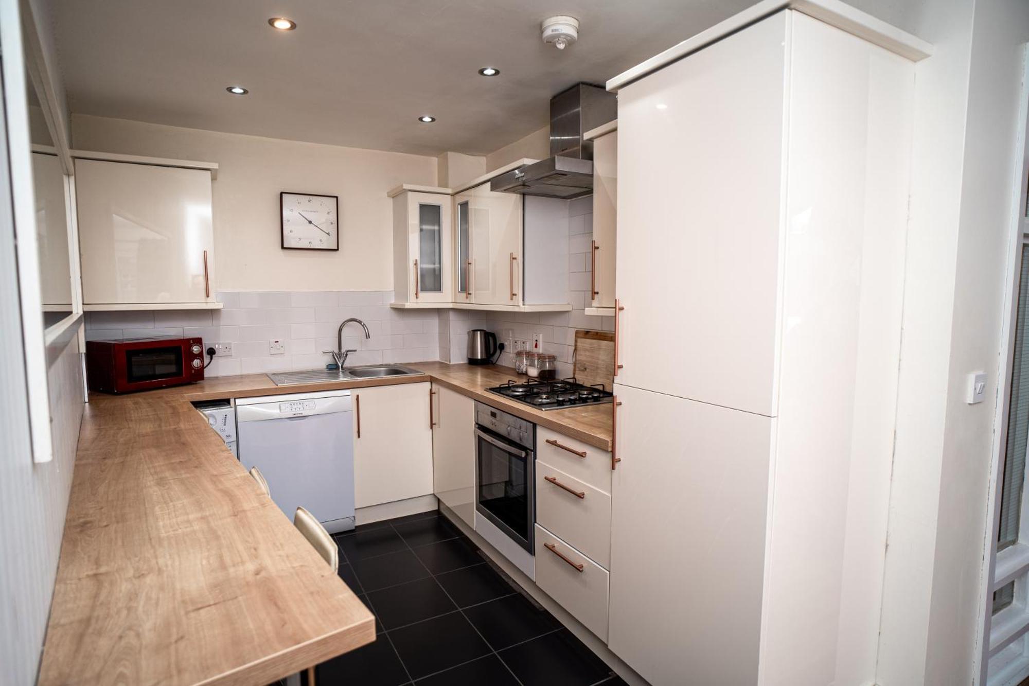 3 Bedroom Central Apartment In Belfast City Centre Esterno foto